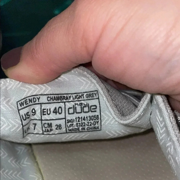 Hey Dude Gray Loafers with Comfortable Slip-On Design - Picture 8 of 9